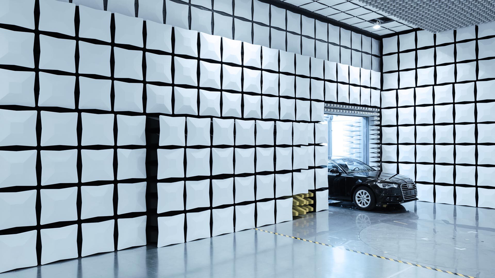ERA-GLONASS test room